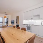 Brand New 2bdr With Private Sauna