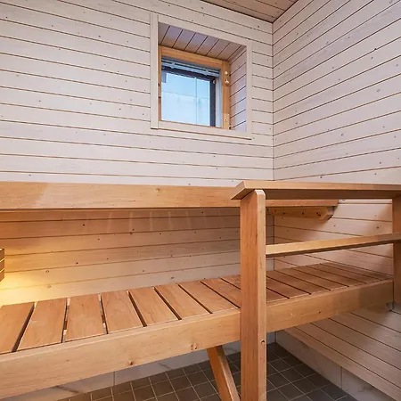 Brand New 2bdr With Private Sauna *